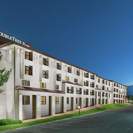 Hotel Doubletree By Hilton Colorado Springs Extérieur photo