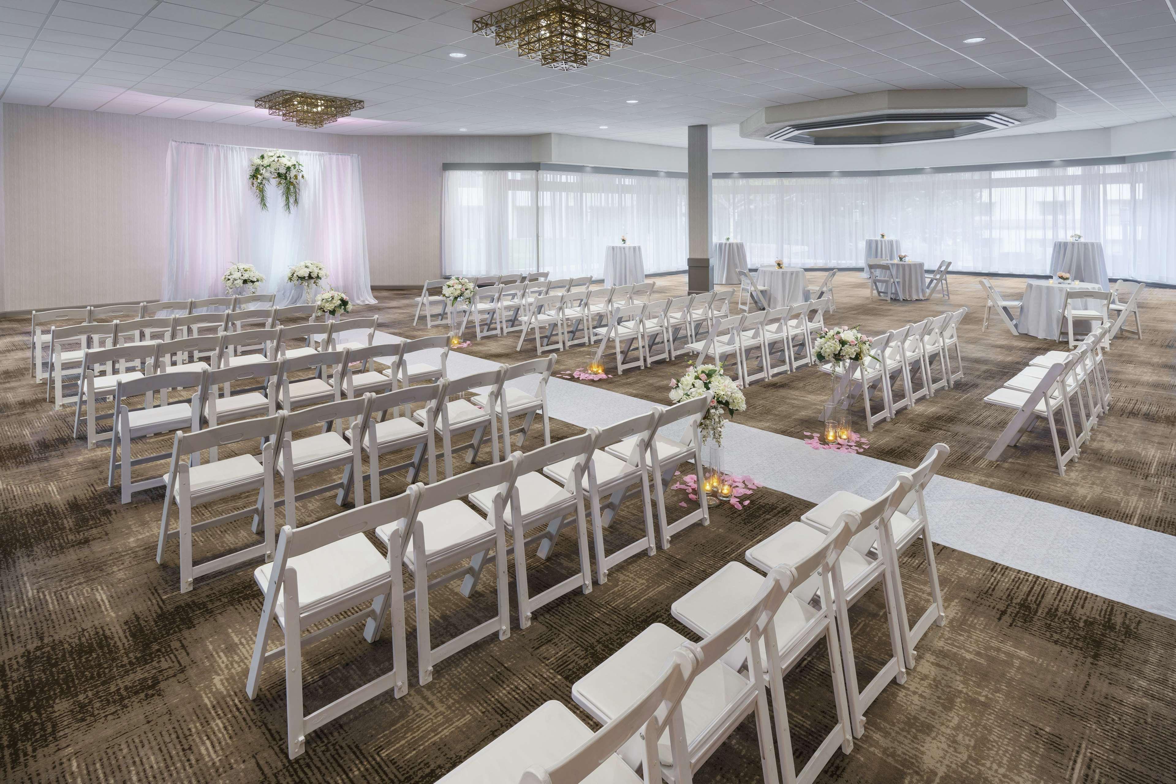 Hotel Doubletree By Hilton Colorado Springs Extérieur photo