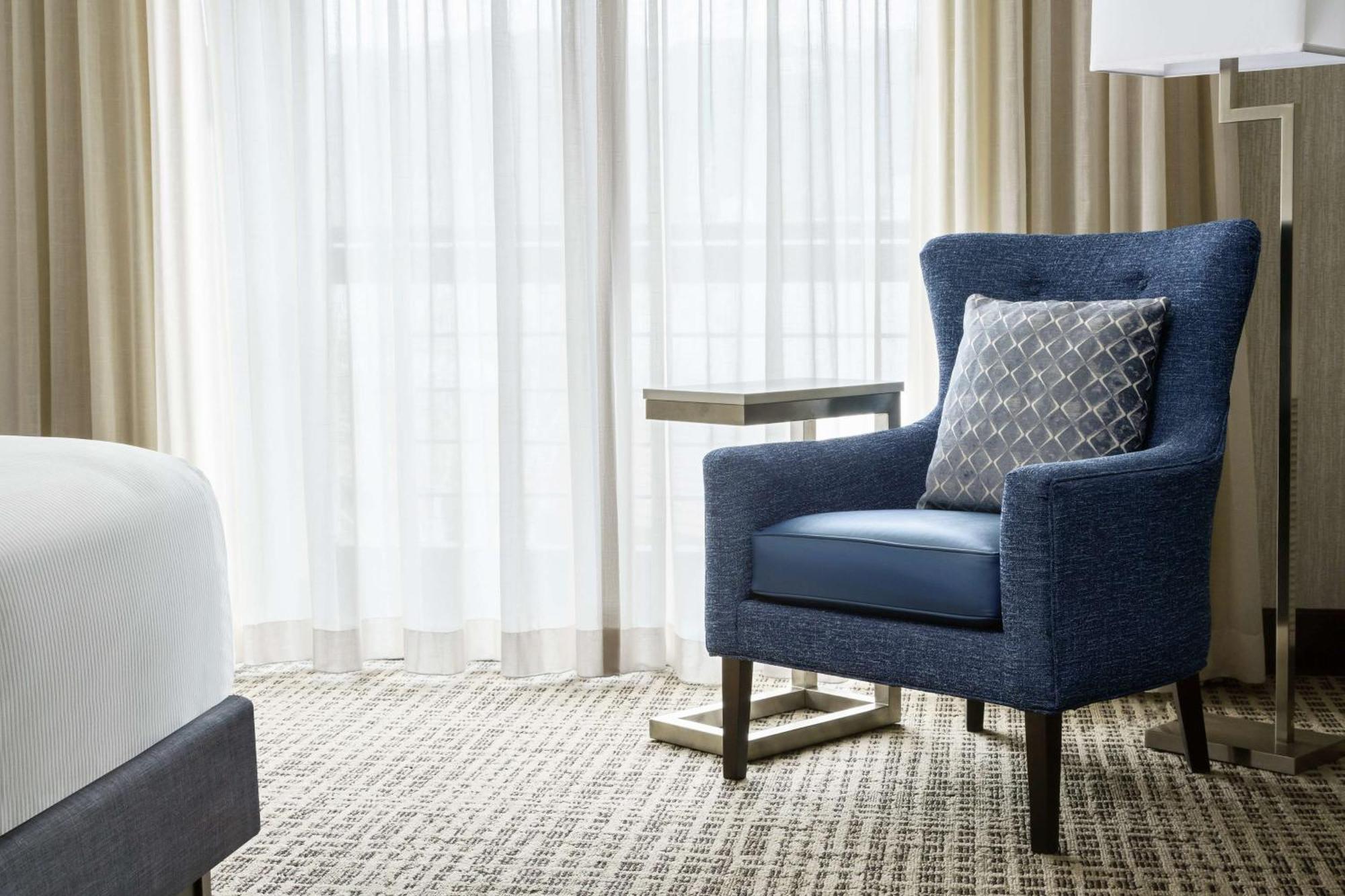 Hotel Doubletree By Hilton Colorado Springs Extérieur photo